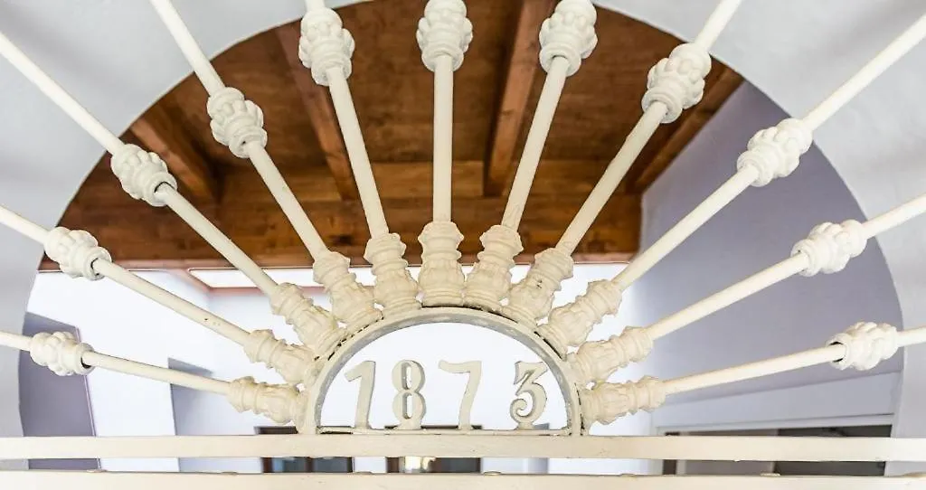 Beautiful Ground Floor Duplex In The Heart Of Seville 0*,