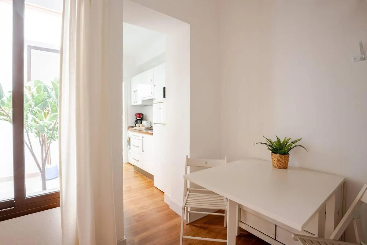 Beautiful Ground Floor Duplex In The Heart Of 세비야 아파트